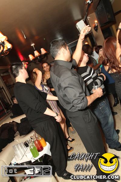 Lot332 nightclub photo 18 - February 11th, 2011