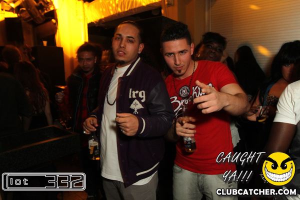 Lot332 nightclub photo 171 - February 11th, 2011