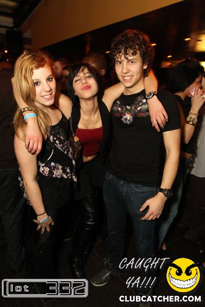 Lot332 nightclub photo 217 - February 11th, 2011