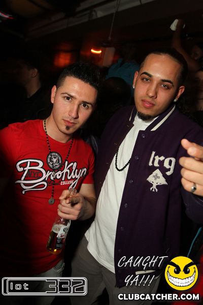 Lot332 nightclub photo 227 - February 11th, 2011