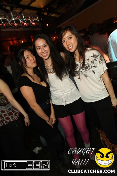 Lot332 nightclub photo 237 - February 11th, 2011