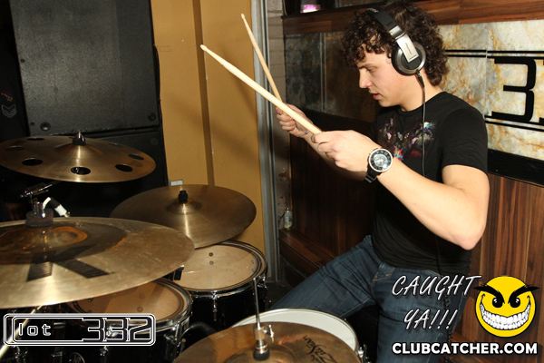 Lot332 nightclub photo 25 - February 11th, 2011