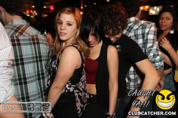 Lot332 nightclub photo 30 - February 11th, 2011