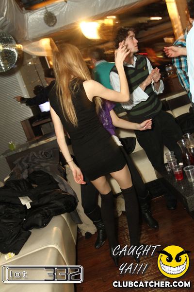 Lot332 nightclub photo 39 - February 11th, 2011