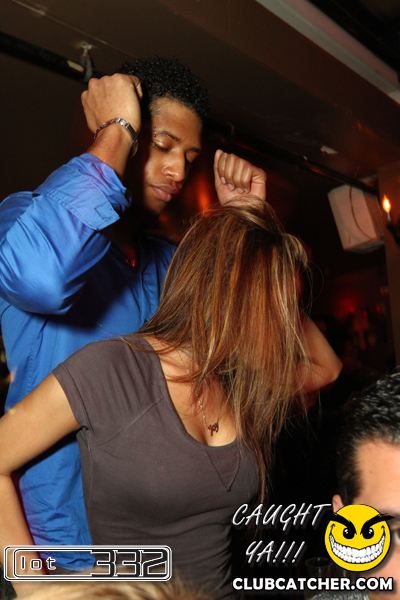 Lot332 nightclub photo 40 - February 11th, 2011