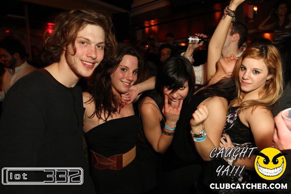 Lot332 nightclub photo 9 - February 11th, 2011