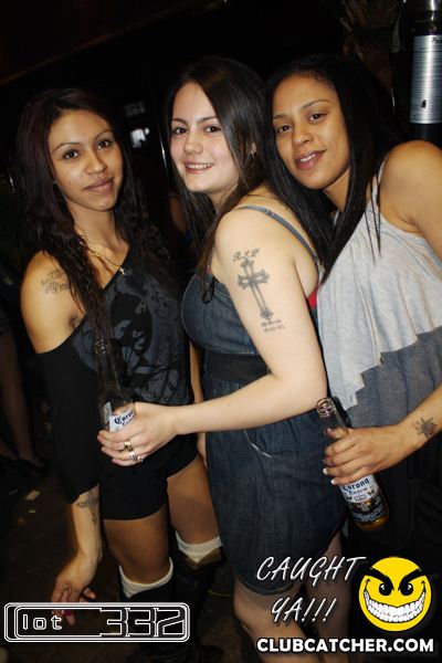 Lot332 nightclub photo 112 - February 12th, 2011