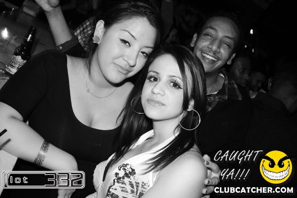 Lot332 nightclub photo 115 - February 12th, 2011