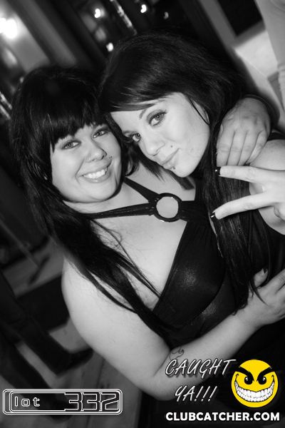 Lot332 nightclub photo 119 - February 12th, 2011