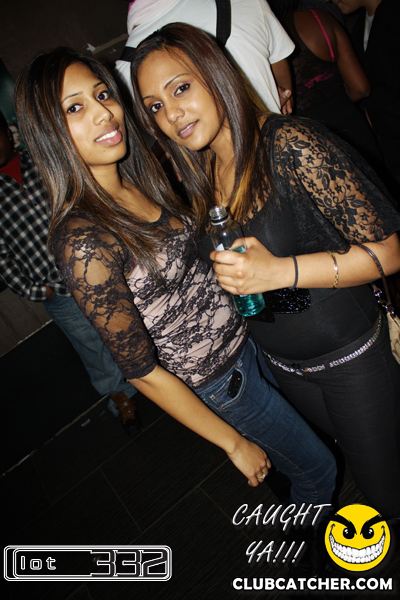 Lot332 nightclub photo 20 - February 12th, 2011