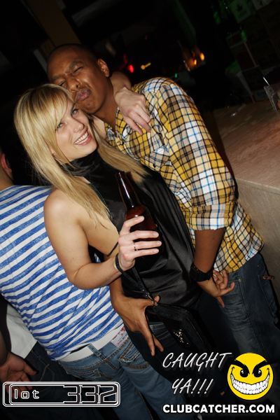 Lot332 nightclub photo 55 - February 12th, 2011