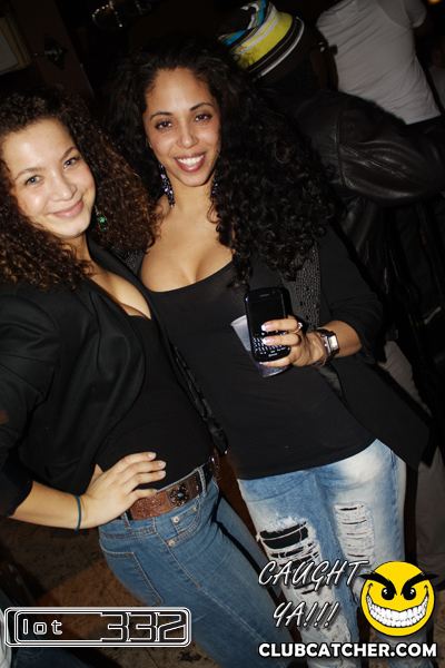 Lot332 nightclub photo 59 - February 12th, 2011