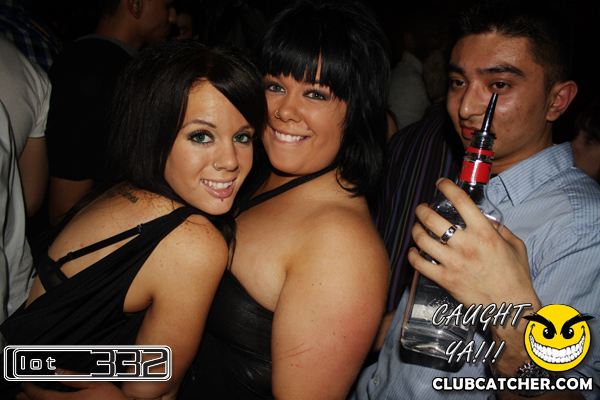 Lot332 nightclub photo 75 - February 12th, 2011