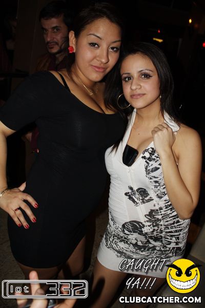 Lot332 nightclub photo 9 - February 12th, 2011