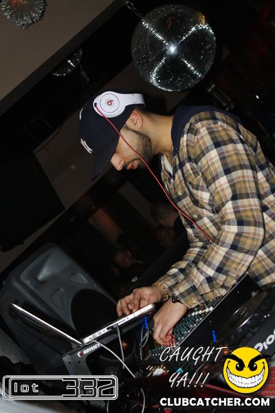 Lot332 nightclub photo 86 - February 12th, 2011