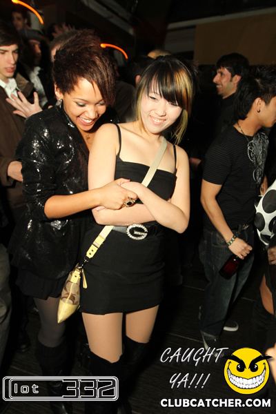 Lot332 nightclub photo 60 - January 21st, 2011