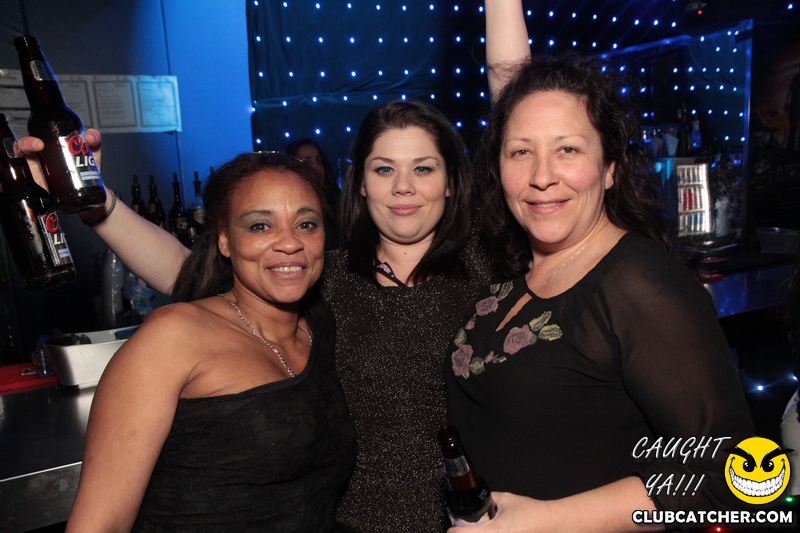 Gravity Soundbar nightclub photo 41 - January 30th, 2015