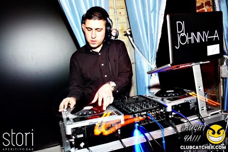 Stori Aperitivo lounge photo 108 - February 28th, 2015