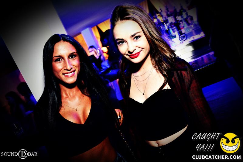 T2 lounge photo 135 - March 26th, 2015