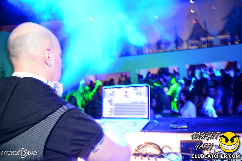 T2 lounge photo 1 - March 28th, 2015