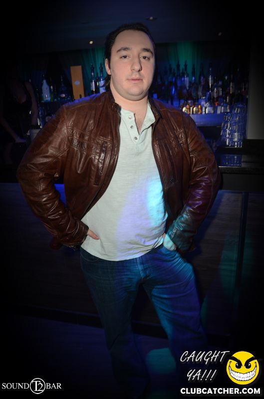 T2 lounge photo 23 - April 3rd, 2015