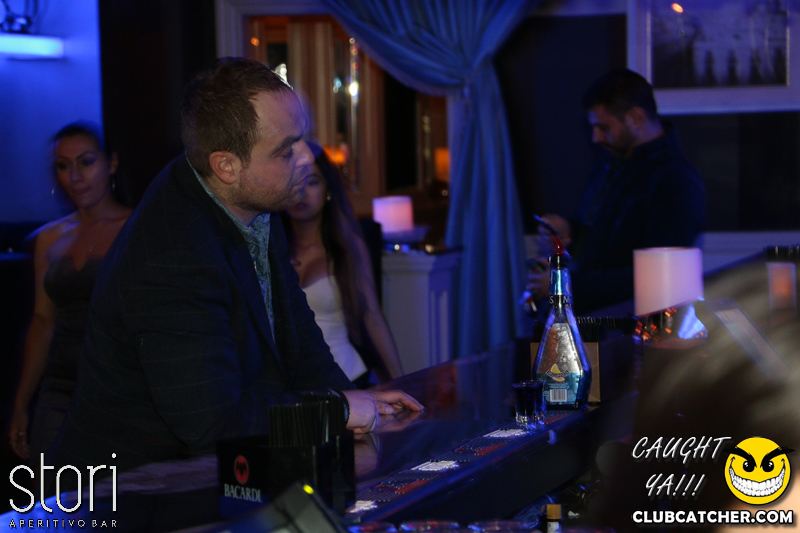 Stori Aperitivo lounge photo 70 - April 10th, 2015