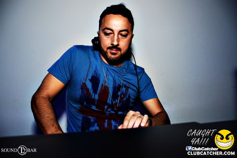 T2 lounge photo 113 - April 9th, 2015