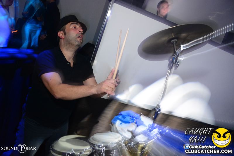 T2 lounge photo 22 - April 9th, 2015