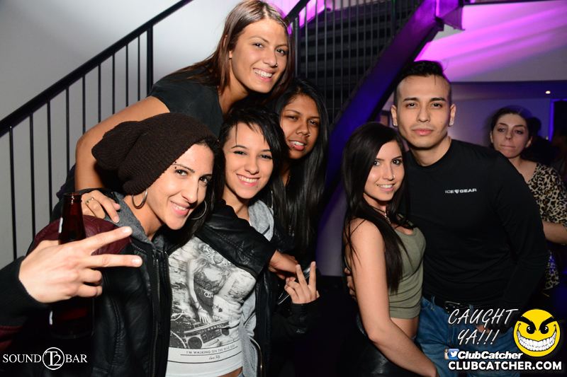 T2 lounge photo 24 - April 9th, 2015