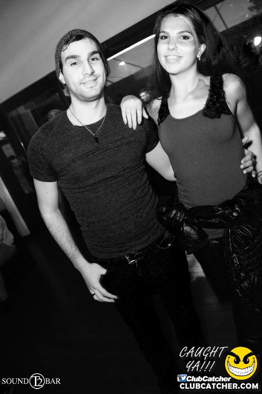 T2 lounge photo 26 - April 9th, 2015