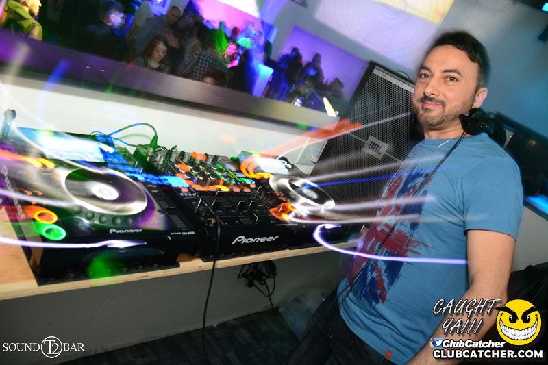 T2 lounge photo 30 - April 9th, 2015