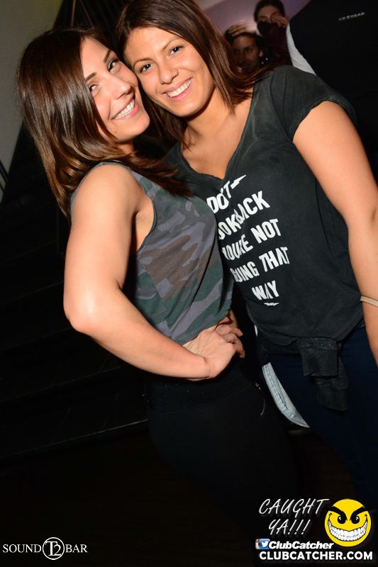 T2 lounge photo 4 - April 9th, 2015