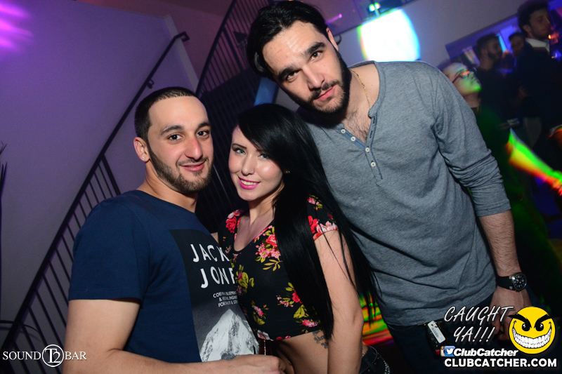 T2 lounge photo 31 - April 9th, 2015