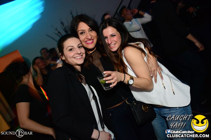 T2 lounge photo 35 - April 9th, 2015