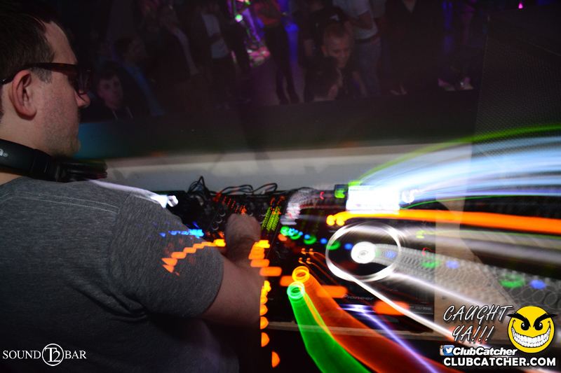 T2 lounge photo 76 - April 9th, 2015