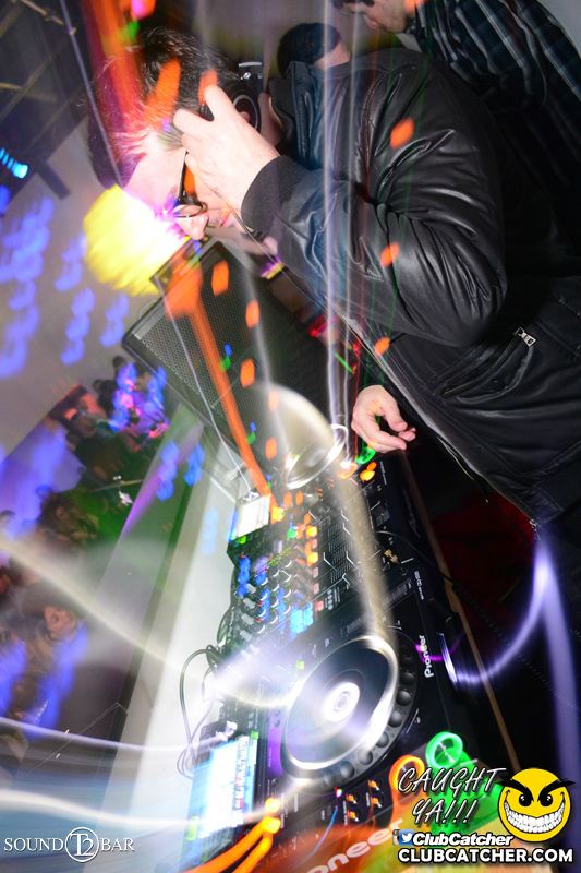 T2 lounge photo 92 - April 9th, 2015