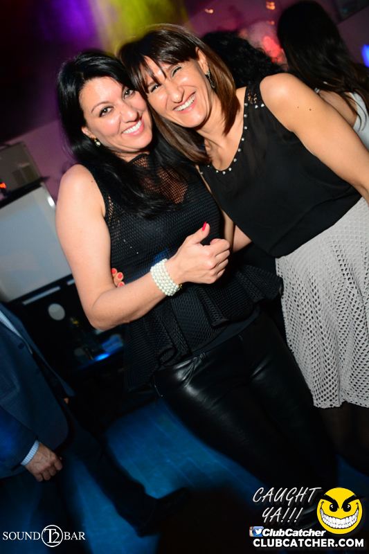 T2 lounge photo 24 - April 11th, 2015