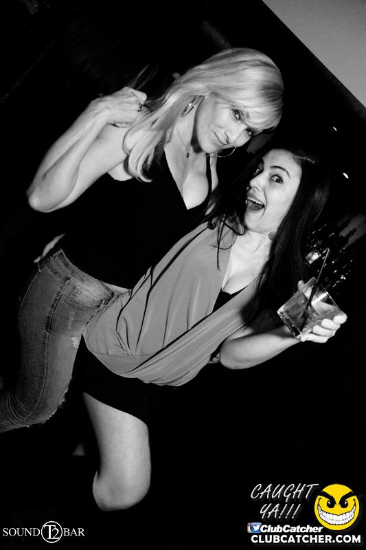 T2 lounge photo 26 - April 11th, 2015