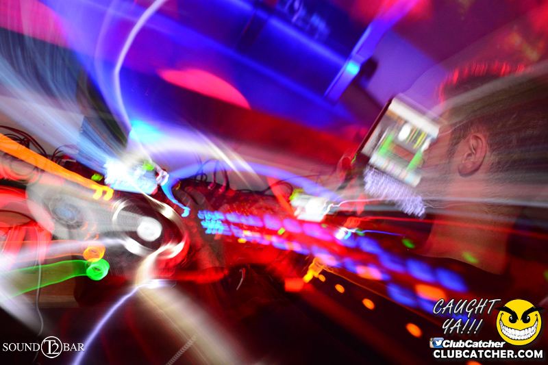 T2 lounge photo 92 - April 11th, 2015