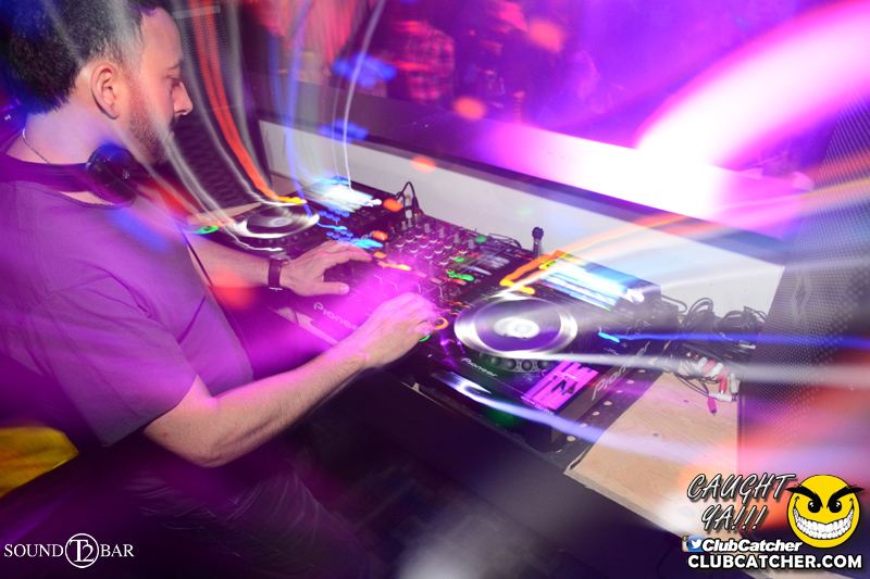 T2 lounge photo 106 - April 16th, 2015