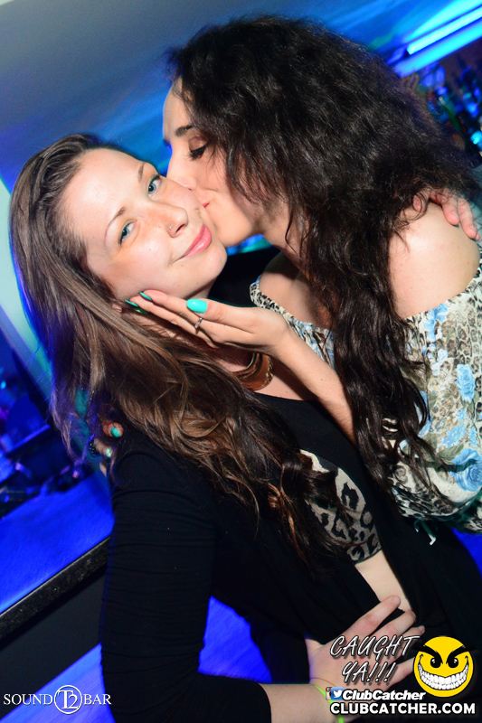 T2 lounge photo 15 - April 16th, 2015