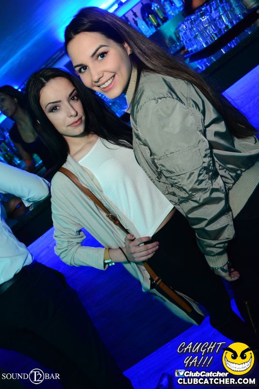 T2 lounge photo 19 - April 16th, 2015