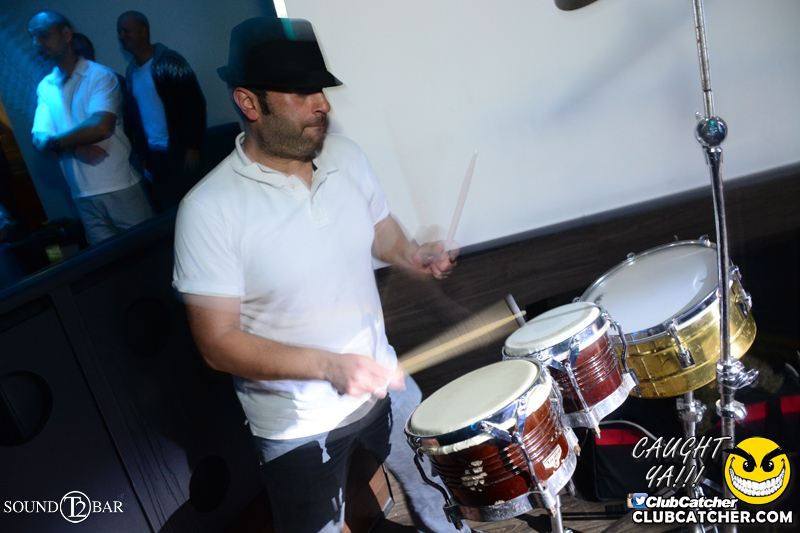 T2 lounge photo 28 - April 16th, 2015