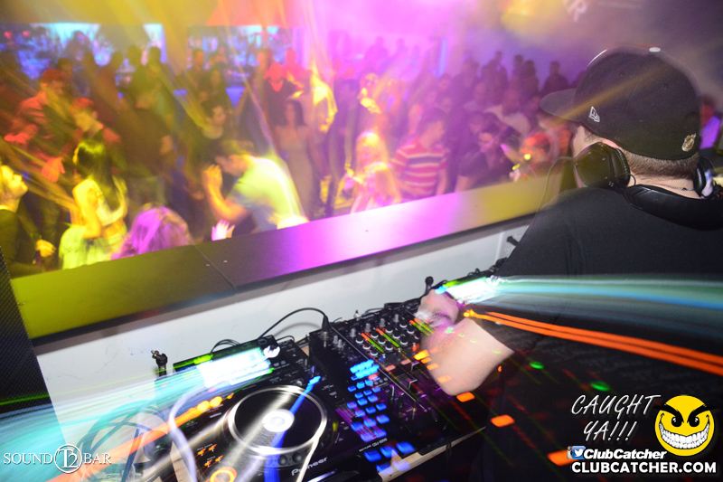 T2 lounge photo 84 - April 16th, 2015