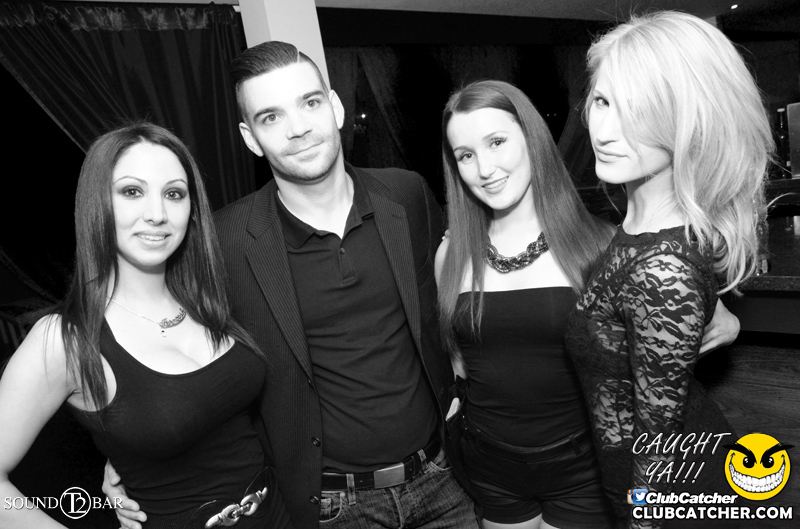 T2 lounge photo 26 - April 17th, 2015