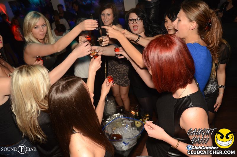 T2 lounge photo 9 - April 17th, 2015