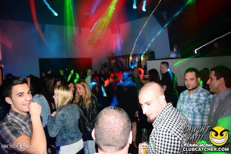 T2 lounge photo 1 - April 18th, 2015