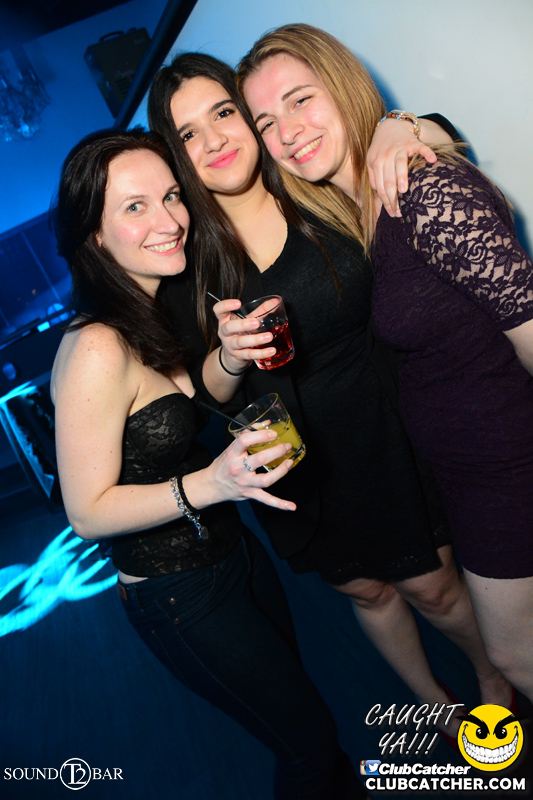 T2 lounge photo 6 - April 18th, 2015