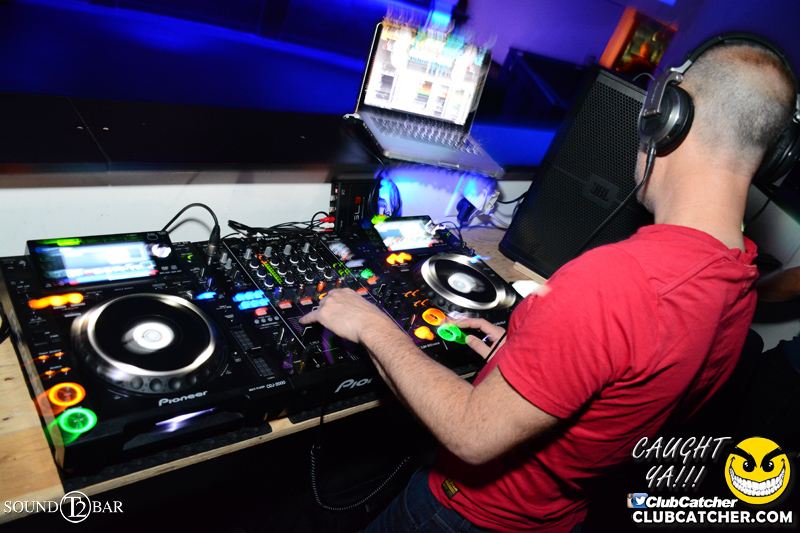 T2 lounge photo 94 - April 18th, 2015