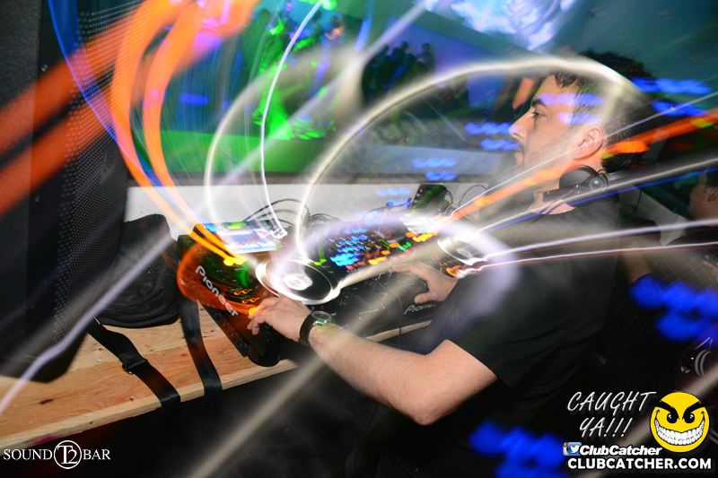 T2 lounge photo 12 - April 23rd, 2015